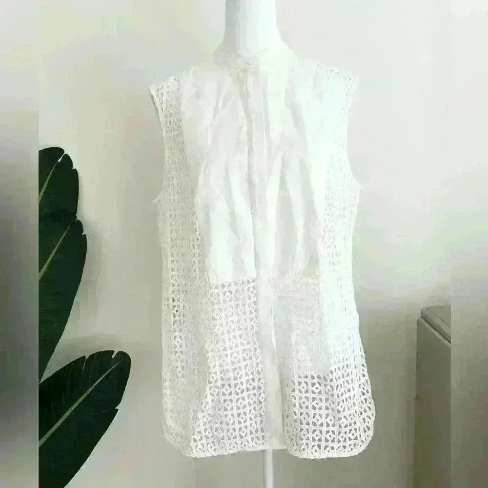 BCBGMAXAZRIA Womens White Lace Blouse Size Large Lace Detail Button Front